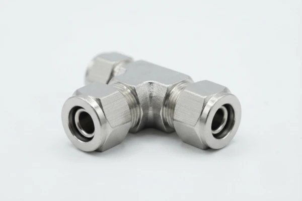 Ferrule-Fittings-Nuts-Bolts-Gaskets-5.webp